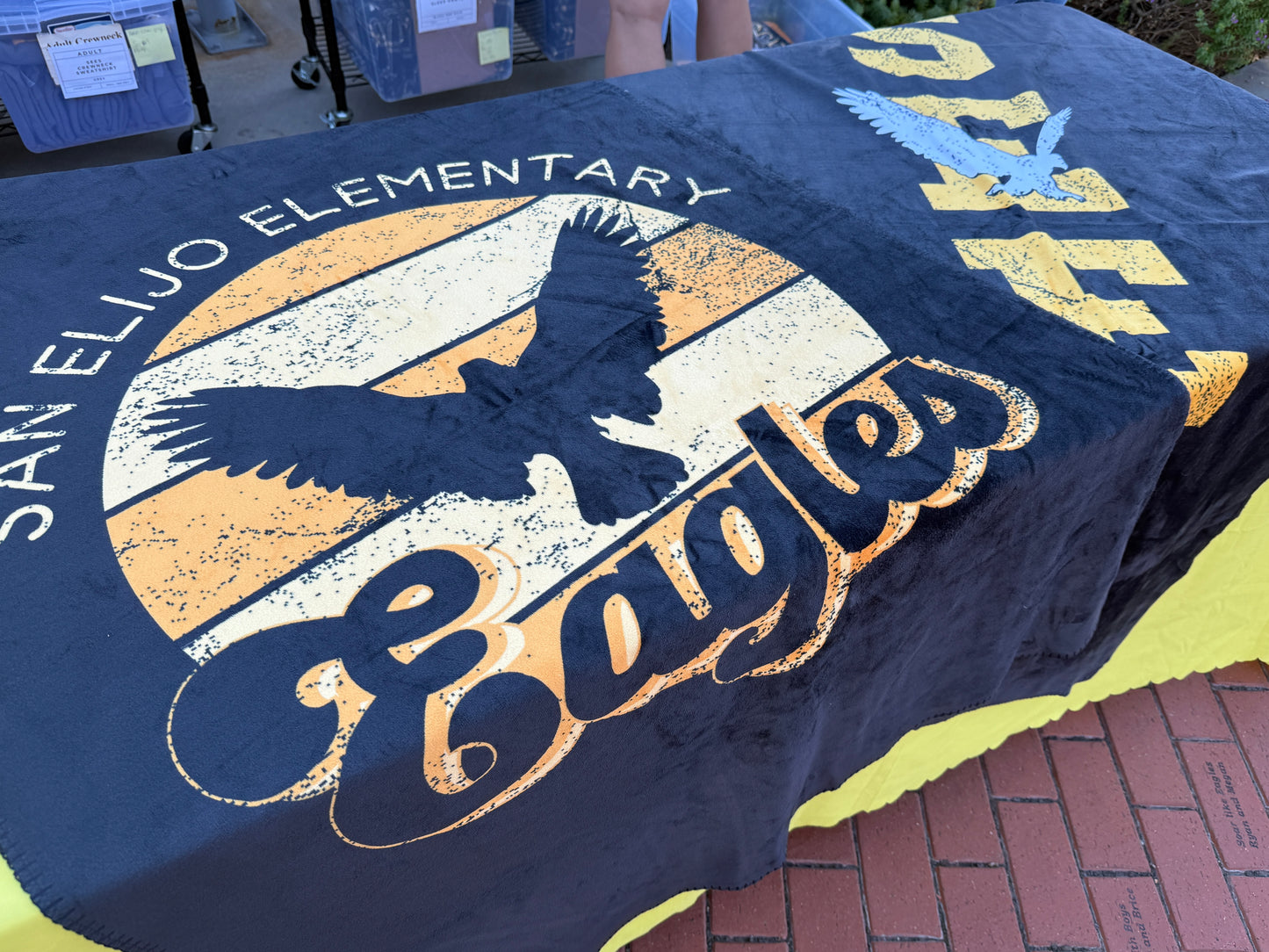 Blanket - Eagles